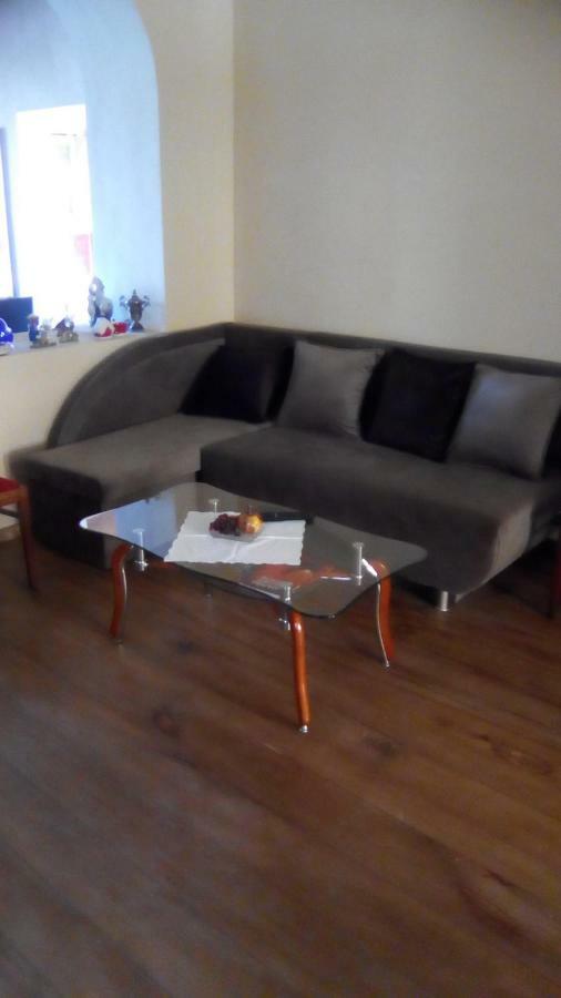 Natia Hotel Telavi Eksteriør billede